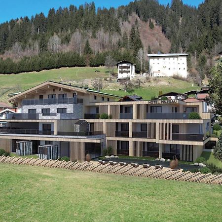 Hotel Garni Pinzgau, Fabian Huettl Neukirchen am Grossvenediger Exterior photo